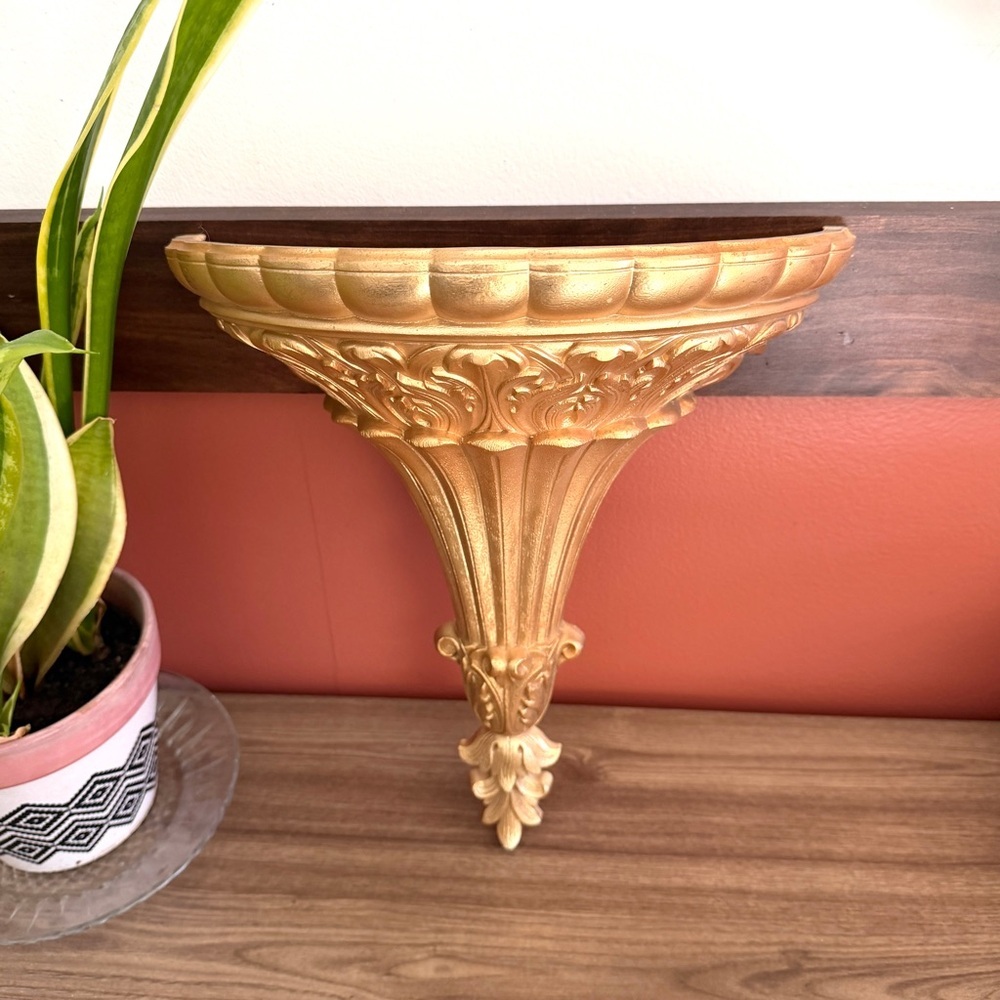 Vintage Style Wall Pocket Planter Gold Tone Homco Burwood Hollywood Regency Boho